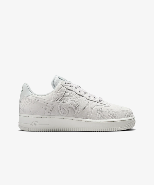 Nike | AIR FORCE 1 '07 PREMIUM+ { GREY FOG/GREY FOG-METALLIC SILVER