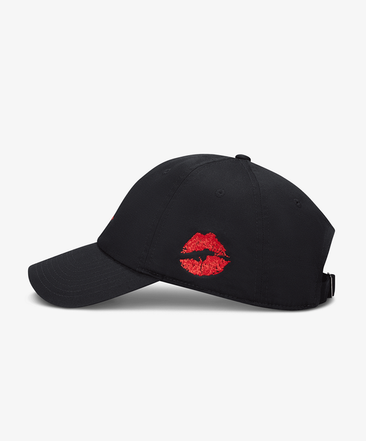 Jordan | CLUB UNSTRUCTURED CAP { BLACK/ CHILE RED