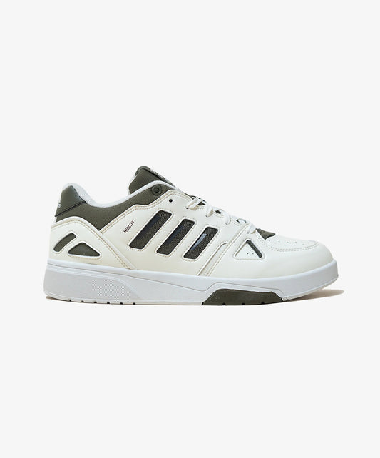 Adidas | MIDCITY LOW { OWHITE/OLISTR/SHAOLI