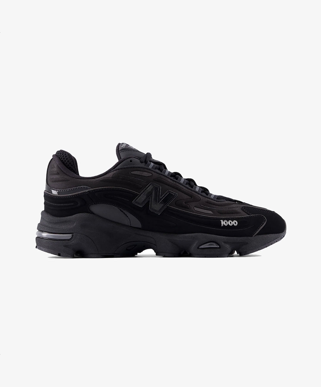 New Balance | 1000 { BLACK/BLACK
