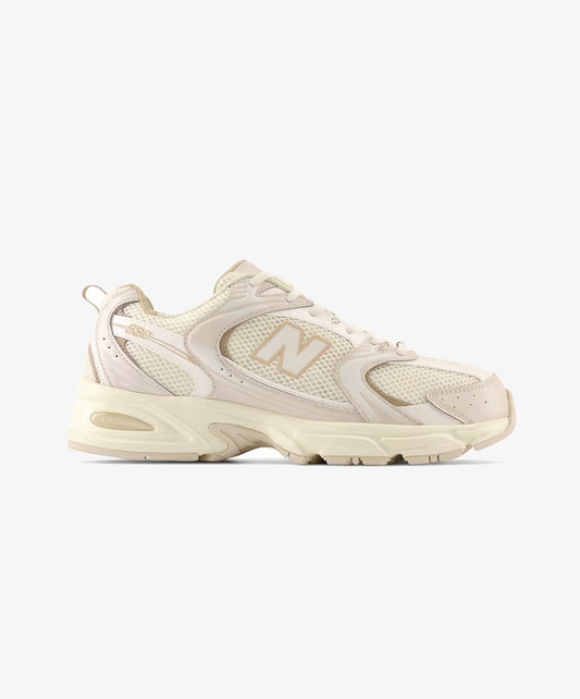 New Balance | 530 { SEA SALT/ARID STONE