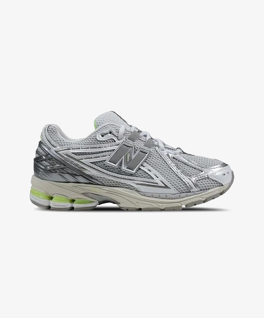 New Balance | 1906R { HARBOR GREY/SILVER METALLIC