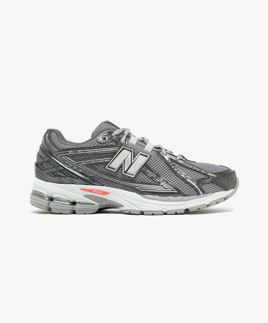 New Balance | 1906R { GREY MULTI