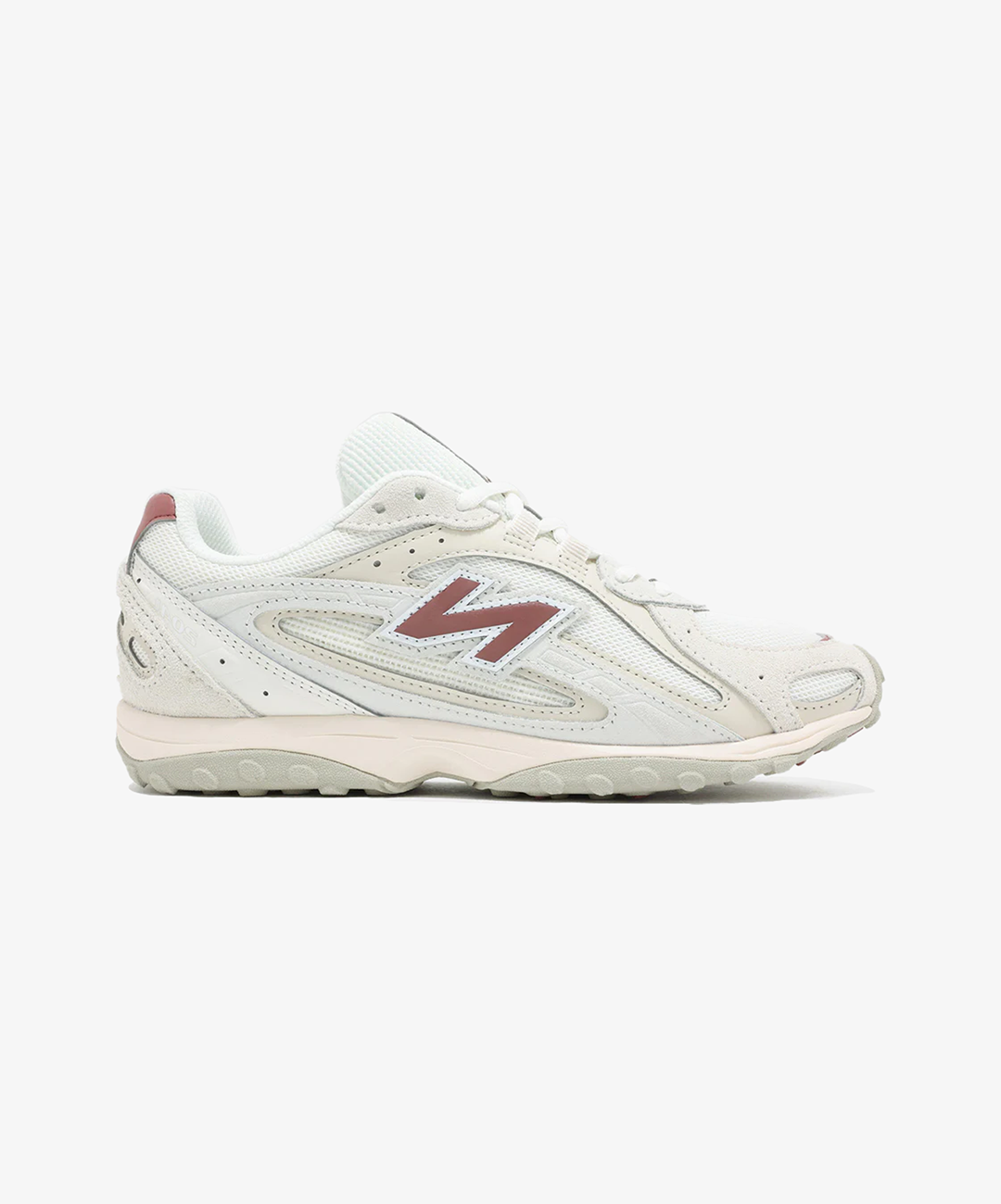 New Balance | 204L { BEIGE
