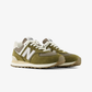 New Balance | 574 { CALCIUM/SILVER METALLIC