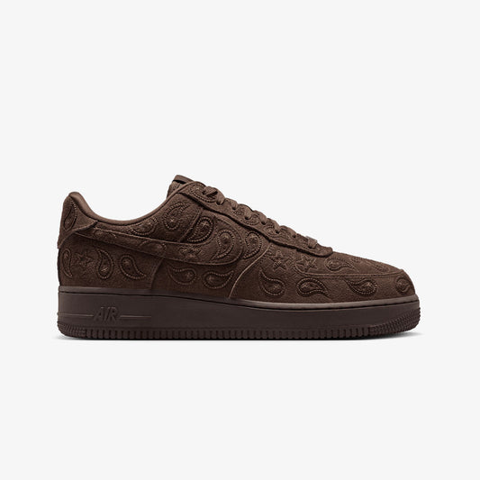 Nike | AIR FORCE 1 '07 LV8 { BAROQUE BROWN/BAROQUE BROWN