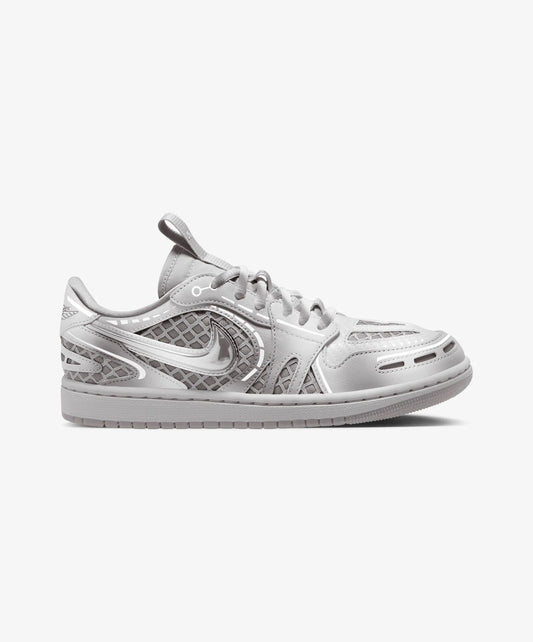 JORDAN | AIR JORDAN 1 LOW METHOD OF MAKE { NEUTRAL GREY/WHITE/PEWTER GREY/METALLIC SILVER