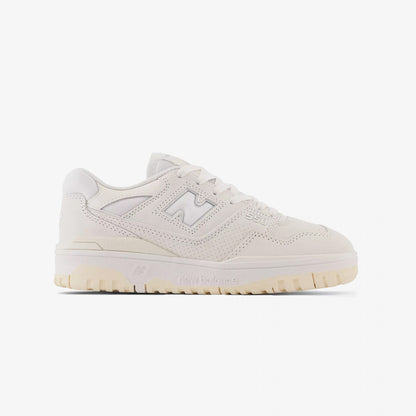 New Balance | 550  { SEA SALT