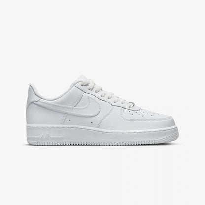 Nike | AIR FORCE 1 '07 { WHITE/WHITE/WHITE