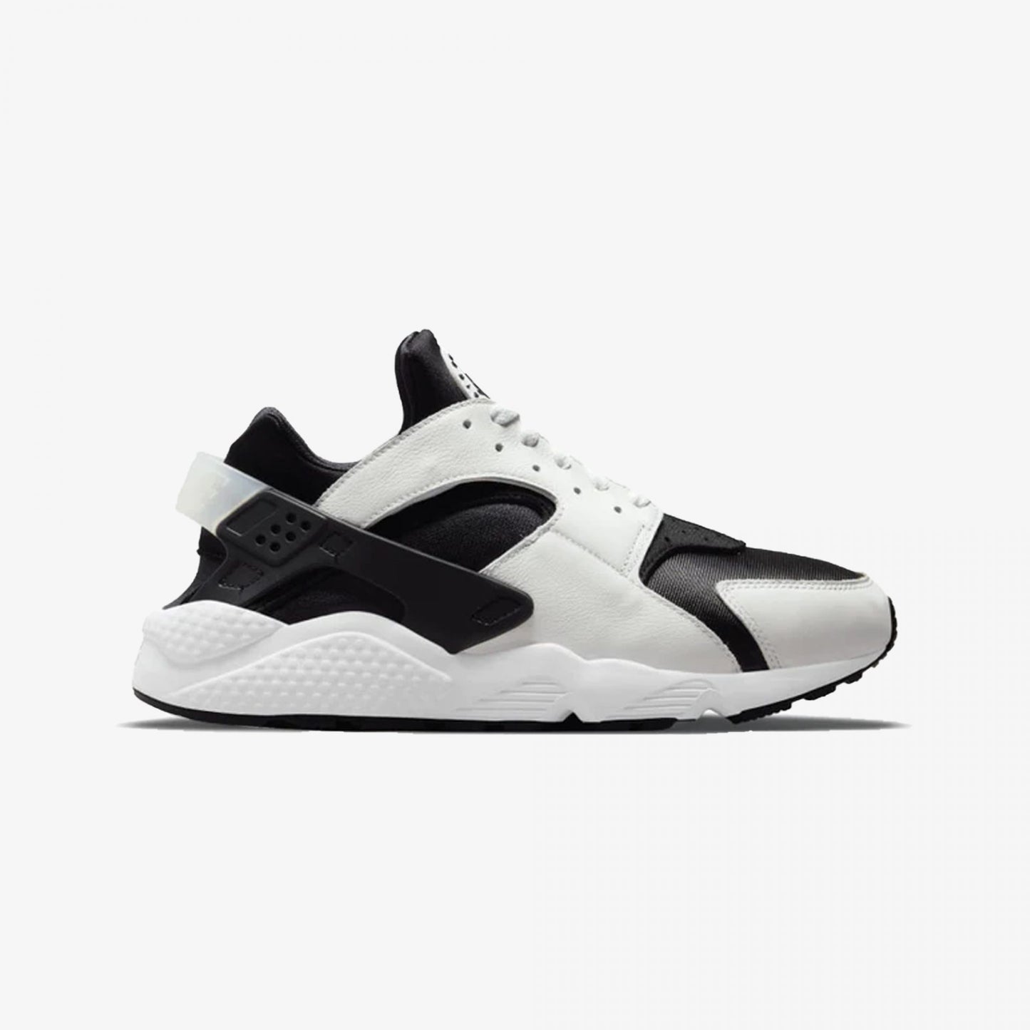AIR HUARACHE 'BLACK/WHITE'