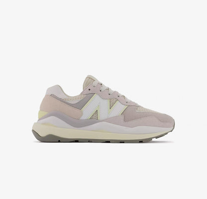 New Balance | 57/40SGC  { MOONBEAM