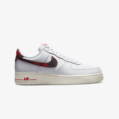 Nike | AIR FORCE 1 '07 LV8 { WHITE