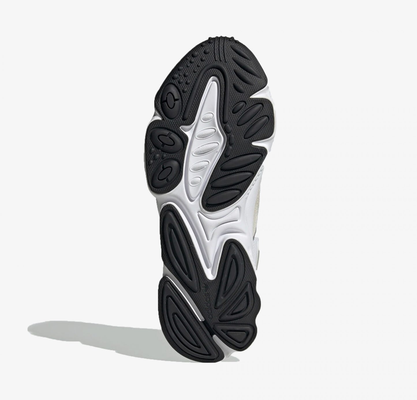 OZWEEGO 'CLOUD WHITE/ CORE BLACK'