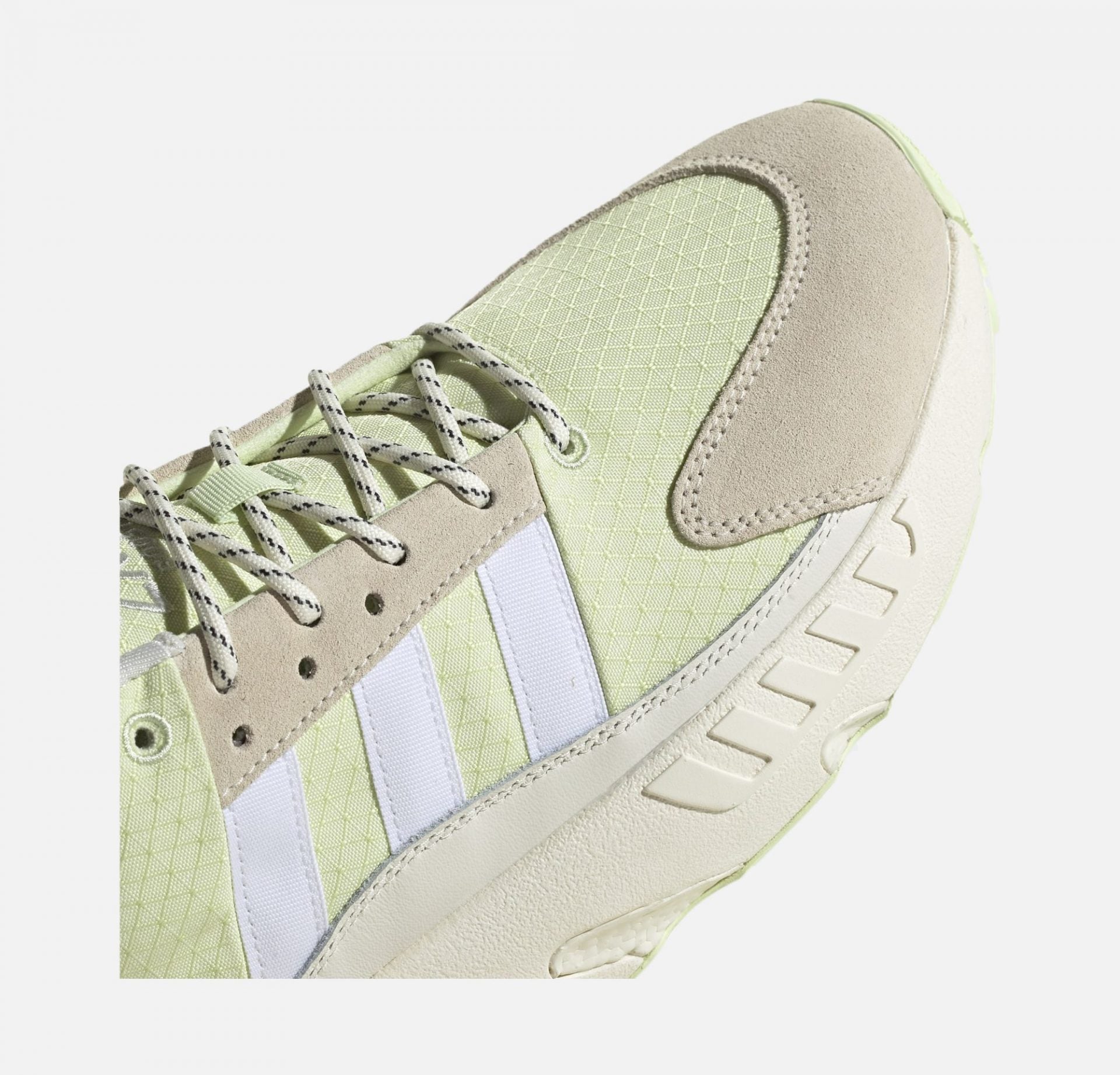 Adidas Originals | ZX 22 BOOST { OFF WHITE Adidas Originals | ZX 22 BOOST { OFF WHITE