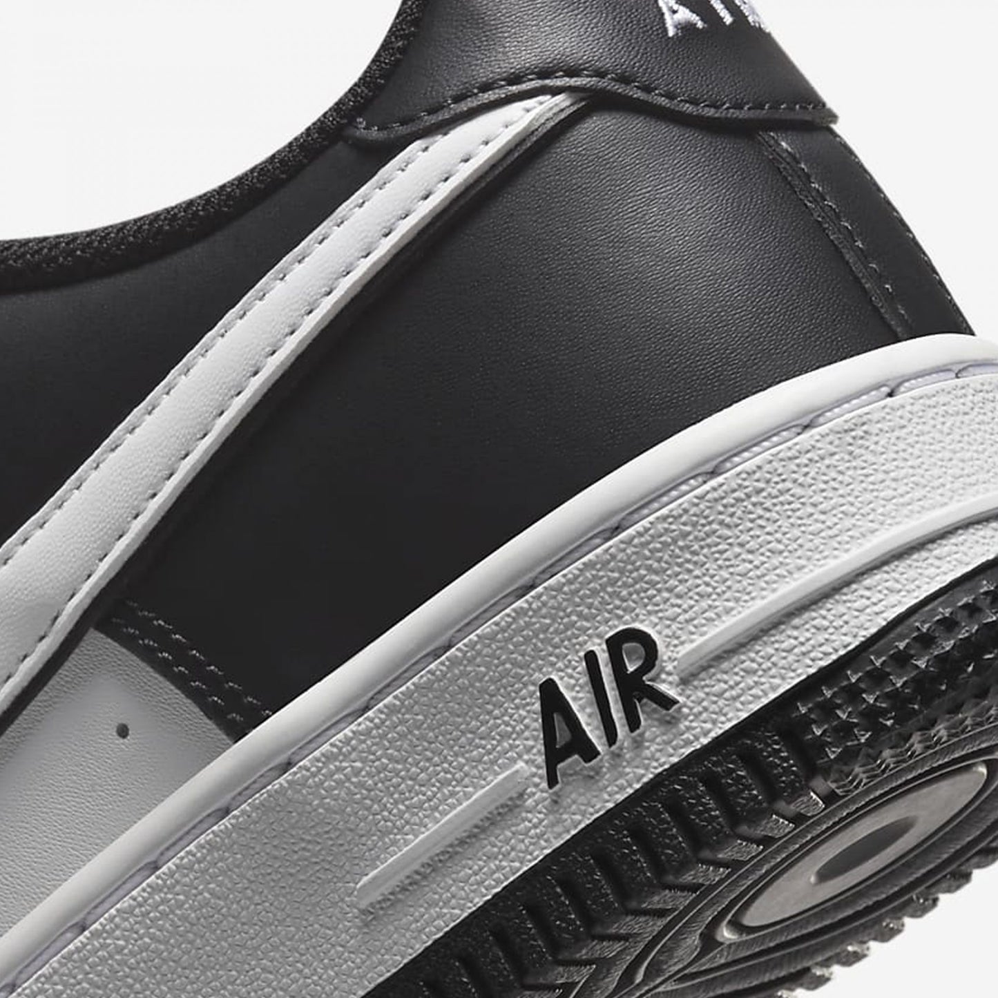 AIR FORCE 1 LV8 2 (GS) 'BLACK/WHITE'