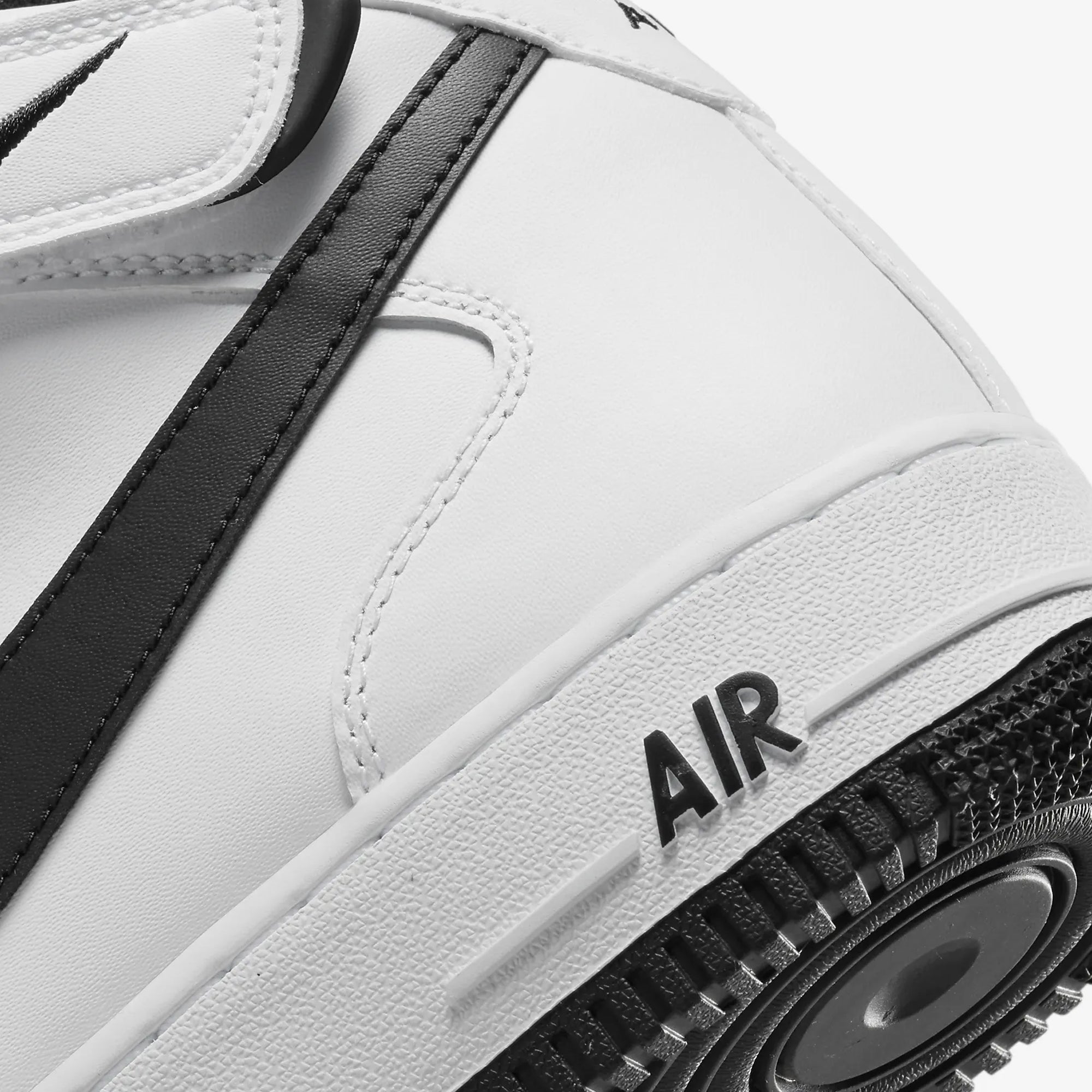 Buy NIKE AIR FORCE 1 MID '07 'WHITE/BLACK-WHITE' – Superkicks