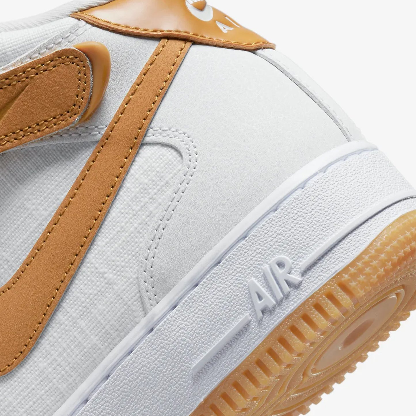 WMN'S AIR FORCE 1 '07 MID 'SUMMIT WHITE/DESERT OCHRE-SUMMIT WHITE'