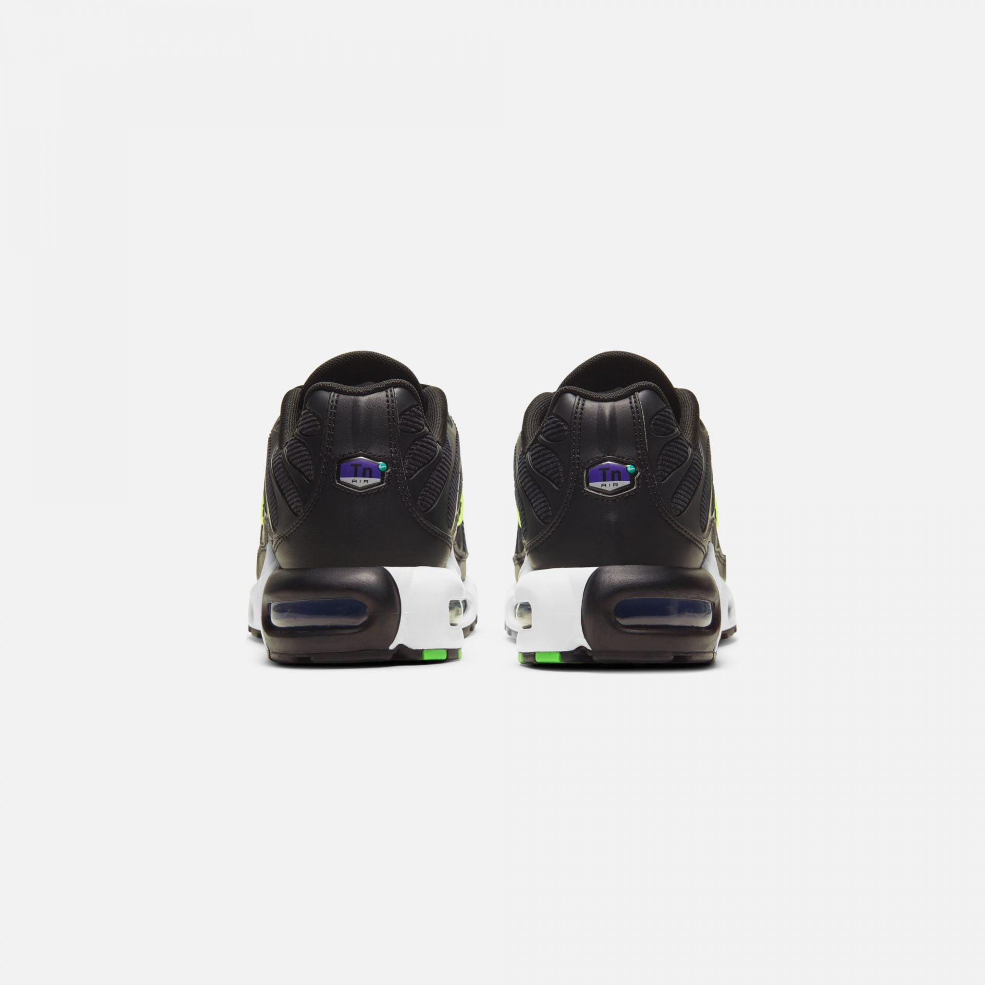 nike air max plus eoi