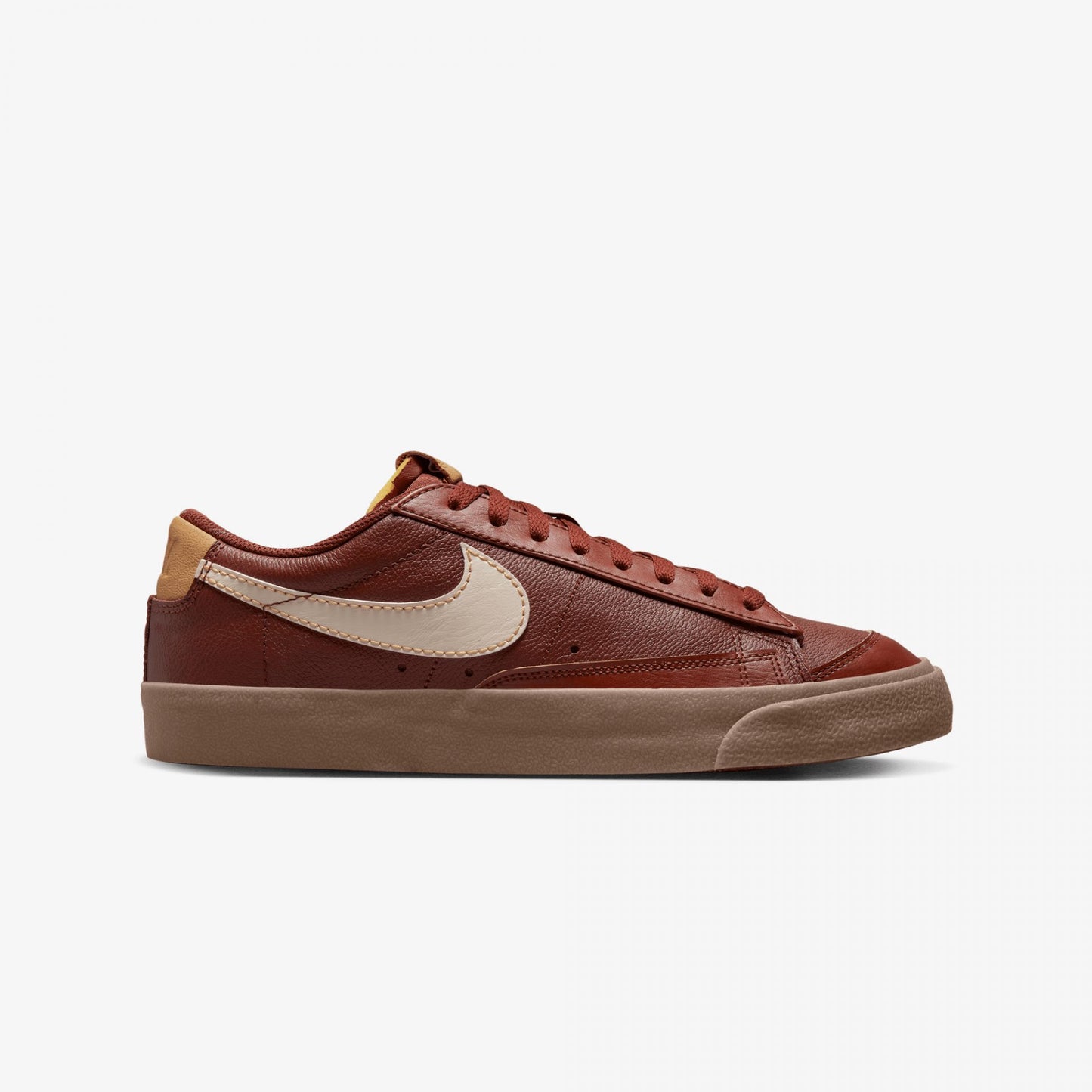 BLAZERLOW '77 EMB 'OXEN BROWN/ELEMENTAL GOLD'