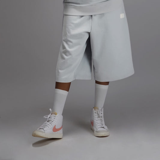 Superkicks | WIDE LEG CROPPED PANTS GLACIER GREY