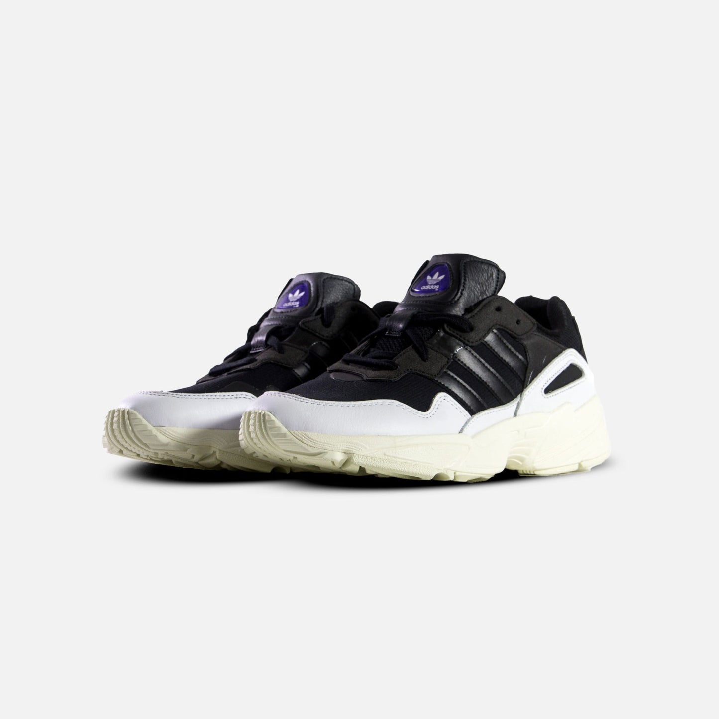 YUNG-96 BLACK/WHITE