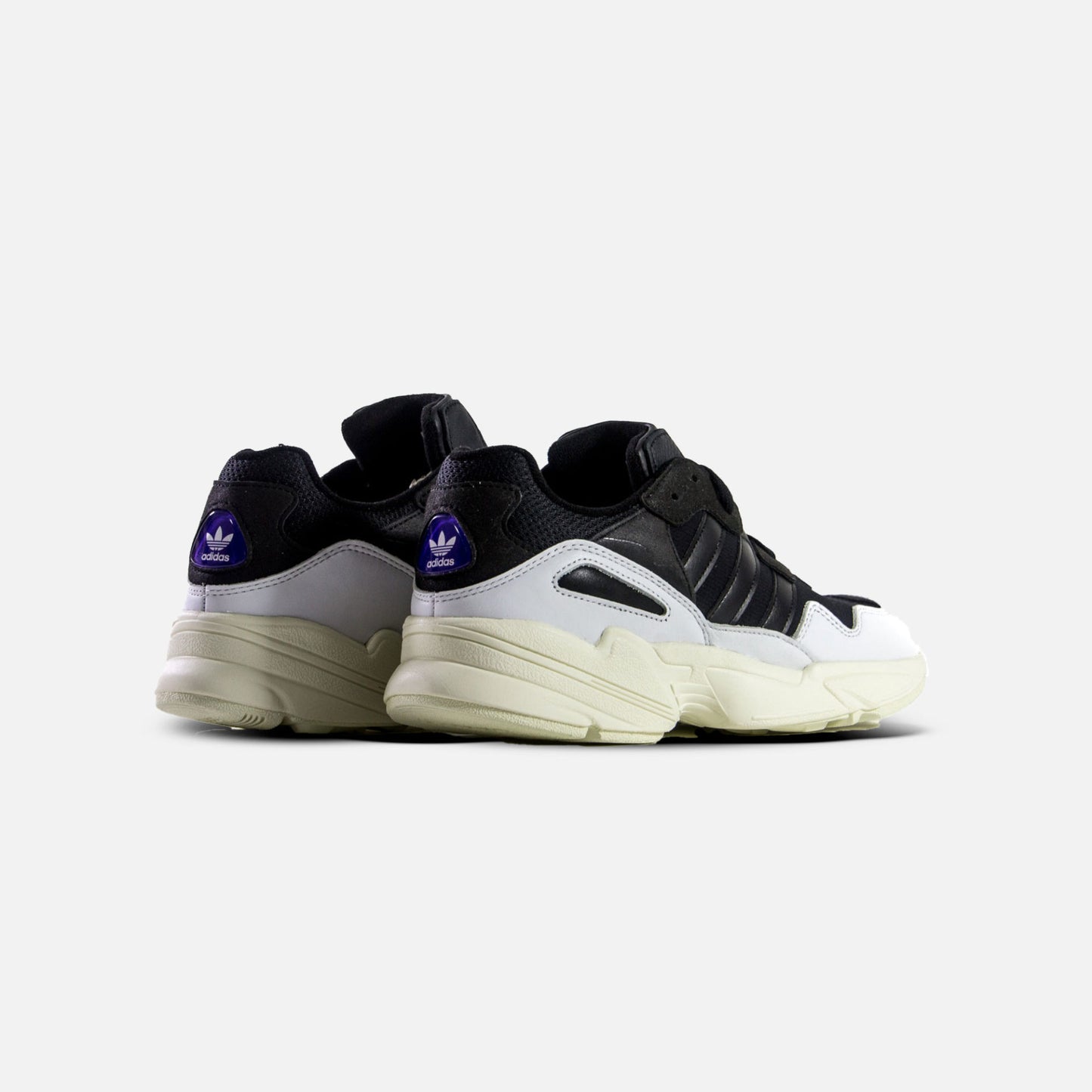 YUNG-96 BLACK/WHITE