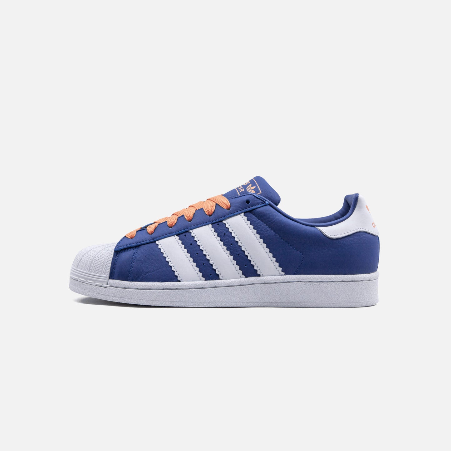SUPERSTAR
